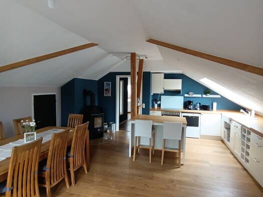 Wohnung zur Miete 800 € 3 Zimmer 90 m² EG frei ab sofort Neuenburg Zetel 26340