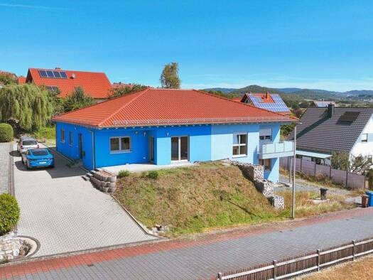 Doppelhaushälfte zum Kauf 395.000 € 4 Zimmer 104,6 m² 389 m² Grundstück Oberleichtersbach Oberleichtersbach 97789