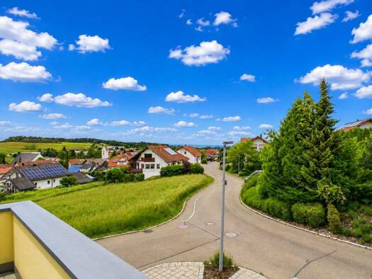 Wohnung zum Kauf 359.000 € 4 Zimmer 141 m² Deilingen 78586