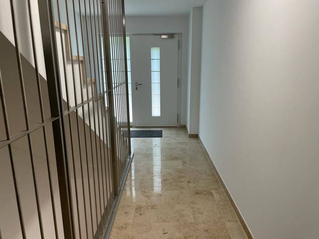 *Lux * 4-Zi.-ETW in  Umgebung mit freiem Blick über historische Stadt. – Gabelsbornstraße 52, 65187 Wiesbaden – Vorschaubild 7
