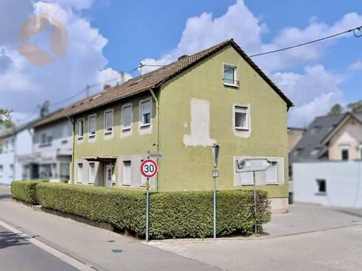 Mehrfamilienhaus zum Kauf 250.000 € 10 Zimmer 273 m² 419 m² Grundstück Röchling-Höhe Völklingen / Hermann-Röchling-Höhe 66333