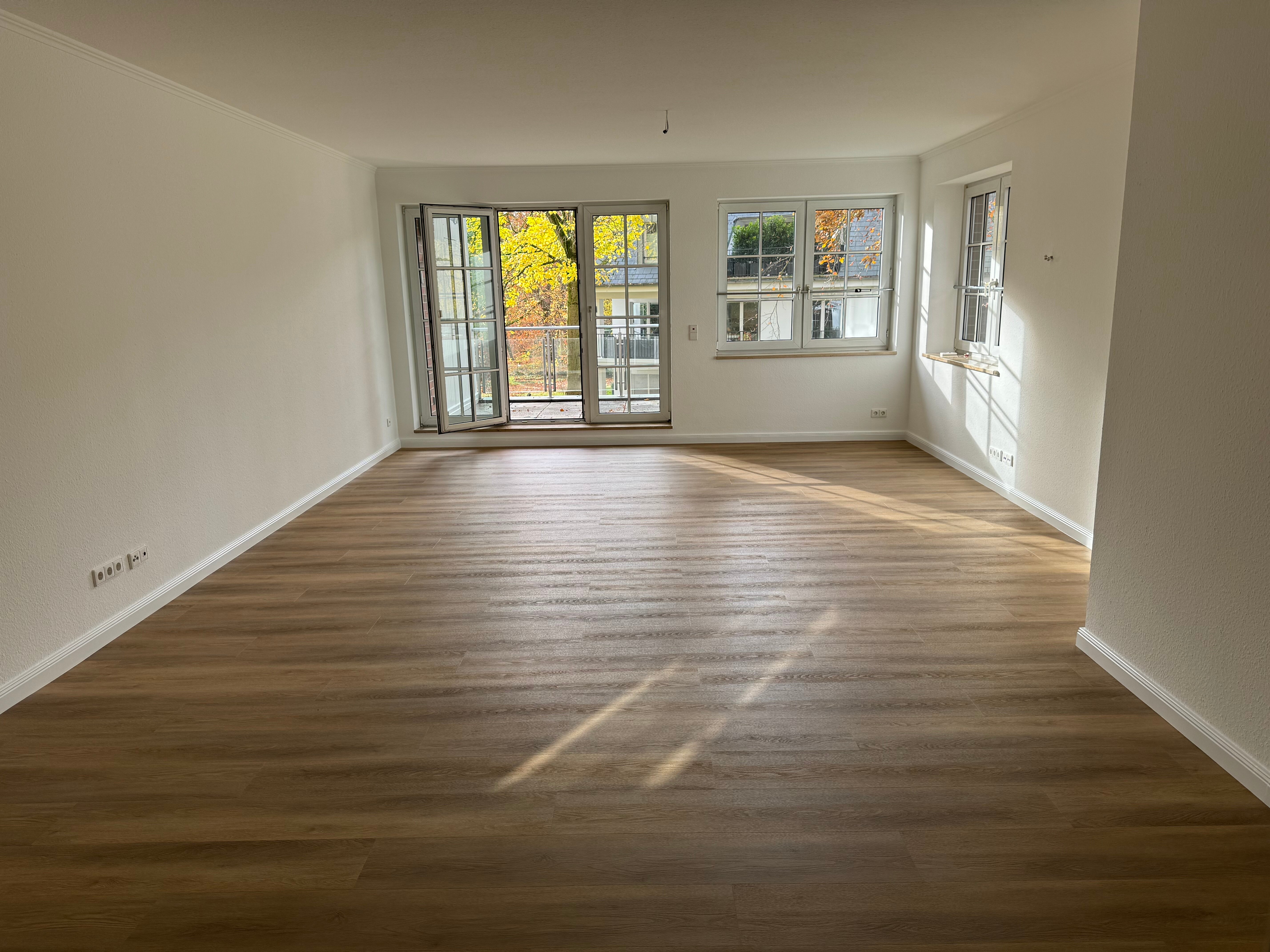 Wohnung zur Miete 1.678 € 3 Zimmer 110 m²<br/>Wohnfläche 1.<br/>Geschoss ab sofort<br/>Verfügbarkeit Rathenaustraße Alsterdorf Hamburg 22297