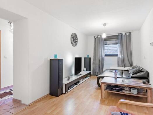 Terrassenwohnung zur Miete 600 € 3 Zimmer 65 m² Geschoss 1/2 frei ab sofort Püttlingen 66346