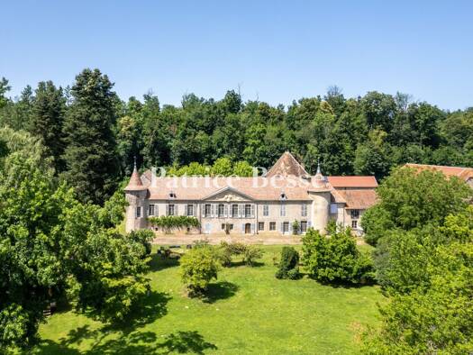 Einfamilienhaus zum Kauf 1.500.000 € 15 Zimmer 1.600 m² 200.672 m² Grundstück Saint Claude - Torcols Besançon 25000