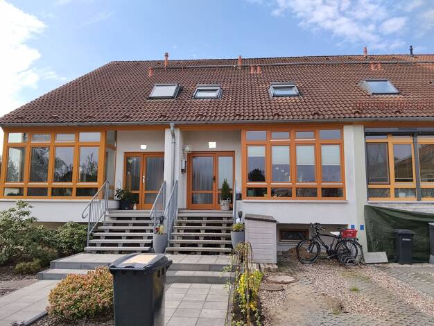 Reihenmittelhaus zum Kauf 260.000 € 4 Zimmer 116 m² 145 m² Grundstück frei ab sofort Hoyerswerda Hoyerswerda 02977