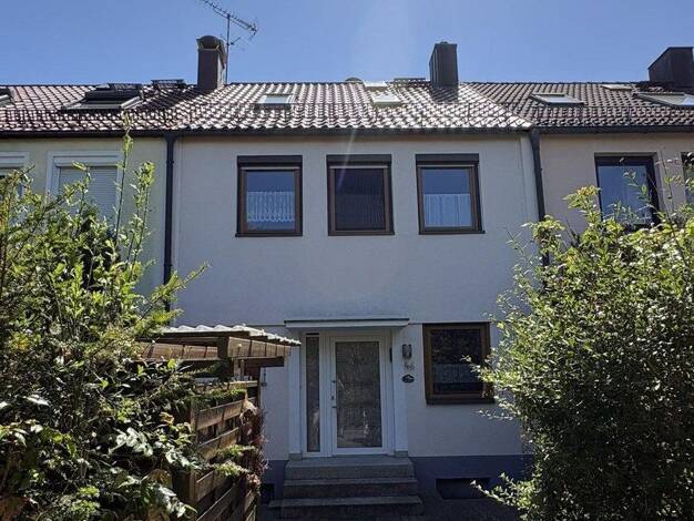 Reihenmittelhaus zum Kauf provisionsfrei 480.000 € 4,5 Zimmer 110 m² 242 m² Grundstück Entensee Rückersdorf 90607
