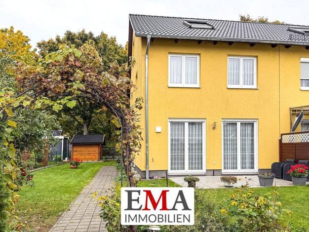 Doppelhaushälfte zum Kauf 680.000 € 5 Zimmer 137 m² 344 m² Grundstück Spandau Berlin 13589