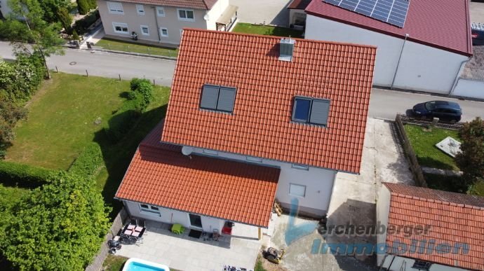 Mehrfamilienhaus zum Kauf 779.000 € 6 Zimmer 225 m²<br/>Wohnfläche 649 m²<br/>Grundstück Wallersdorf Wallersdorf 94522