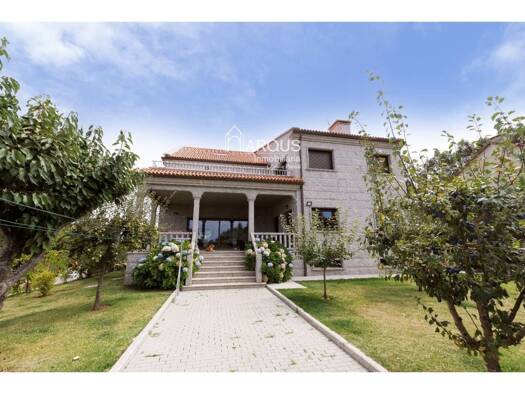 Chalet zum Kauf 1.830.000 € 7 Zimmer 830 m² Sanxenxo 36990