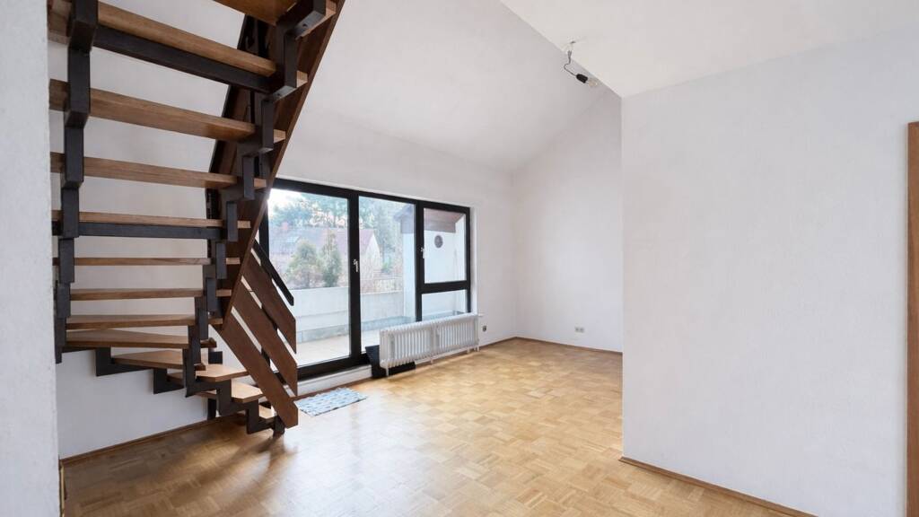 Maisonette zur Miete 1.190 € 2,5 Zimmer 84 m² Geschoss 2/3 frei ab 15.04.2026 Bad Homburg Bad Homburg vor der Höhe 61350