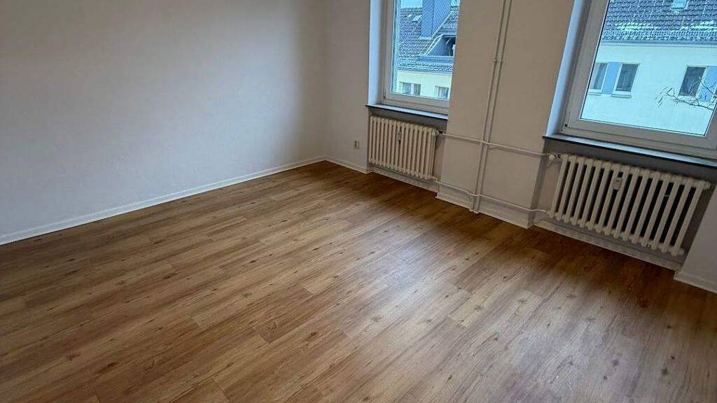 Wohnung zur Miete 560 € 2 Zimmer 46,4 m² 4. Geschoss frei ab 16.03.2026 Eckernförder Straße 11 Schreventeich Kiel 24116