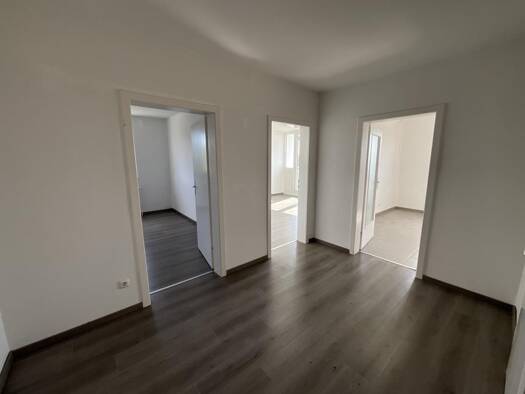 Wohnung zur Miete 479 € 2 Zimmer 63,4 m² 7. Geschoss Von-Humboldt-Straße 10 Birth Velbert 42549