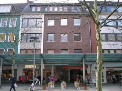 Wohnung zur Miete 560 € 3 Zimmer 87,2 m² 2. Geschoss frei ab sofort Bgm.-Smidt-Straße 94 Mitte - Nord Bremerhaven 27568