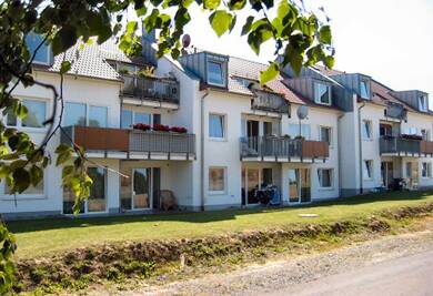 Wohnung zur Miete nur mit Wohnberechtigungsschein 464 € 4 Zimmer 80 m² Dachgeschoss, 13. Geschoss frei ab sofort Holunderblüte 1 Scharfoldendorf Eschershausen 37632