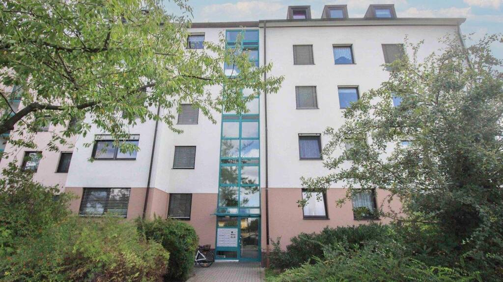 Wohnung zum Kauf 160.000 € 3 Zimmer 69,2 m² 5. Geschoss Markranstädt 04420