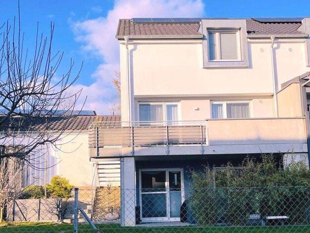 Reihenendhaus zum Kauf provisionsfrei 698.000 € 5 Zimmer 144 m² 300 m² Grundstück frei ab 01.05.2026 Großmehring 85098