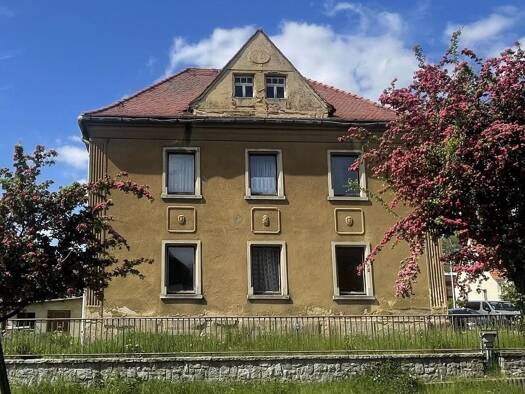 Mehrfamilienhaus zum Kauf 88.000 € 12 Zimmer 213 m² 919 m² Grundstück Elstra Elstra 01920