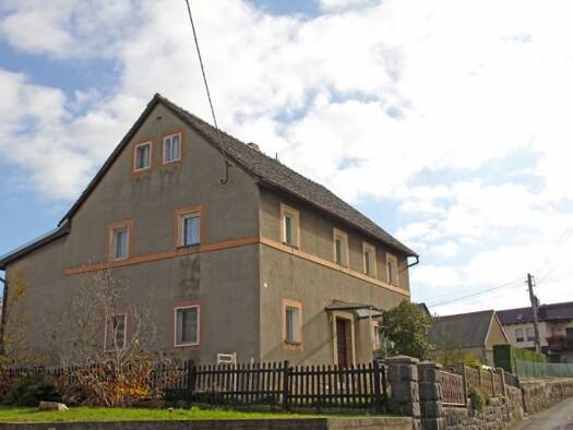 Haus zum Kauf provisionsfrei 49.000 € 6 Zimmer 262 m² Grundstück Katschwitzer Straße 7 Golenz Doberschau-Gaußig 02633