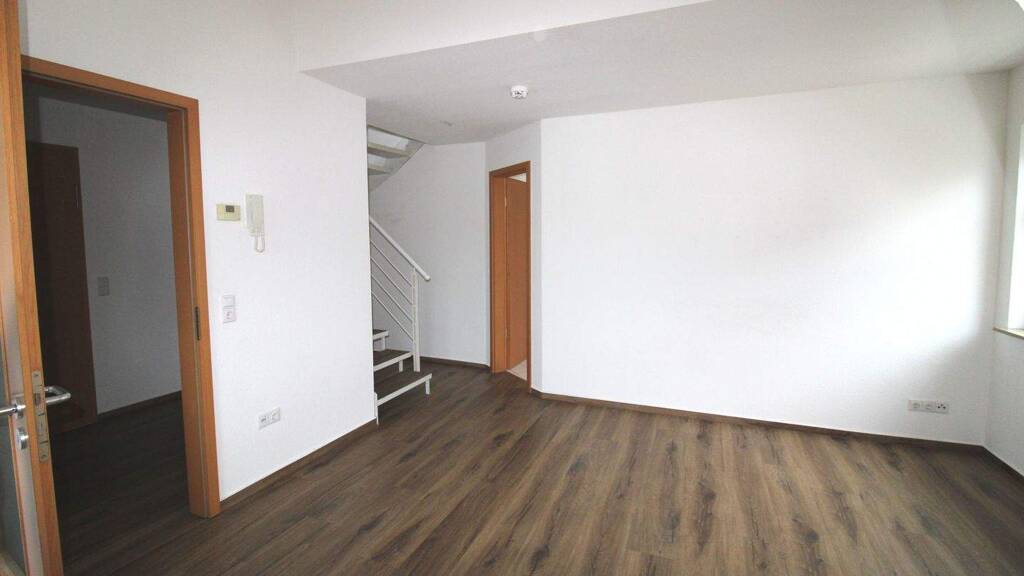 Wohnung zur Miete 460 € 2 Zimmer 65 m² 3. Geschoss frei ab sofort Gotha 99867