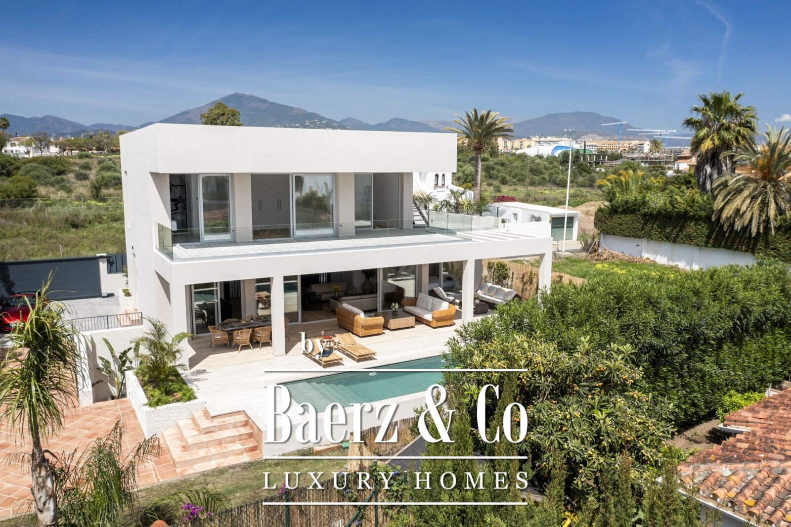 Villa zum Kauf 2.950.000 € 670 m²<br/>Wohnfläche 610 m²<br/>Grundstück marbella