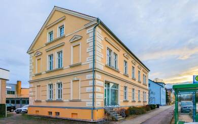 Wohnung zur Miete 610 € 3 Zimmer 95 m² 2. Geschoss Dresdener Straße 2C Hoyerswerda Hoyerswerda 02977