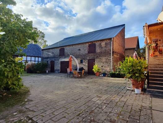 Einfamilienhaus zum Kauf 850.000 € 8 Zimmer 240 m² 5.200 m² Grundstück Kartzower Dorfstraße 29 Kartzow Potsdam - Kartzow 14476