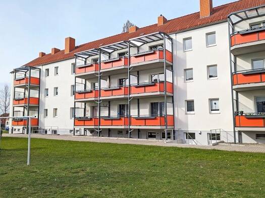Wohnung zur Miete 375 € 3 Zimmer 60,4 m² 2. Geschoss Diesterwegring 23 Oschersleben 39387