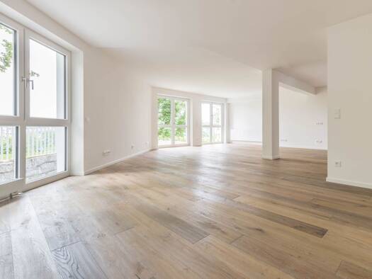 Villa zum Kauf 1.450.000 € 6 Zimmer 380 m² 497 m² Grundstück Berg Landshut 84036