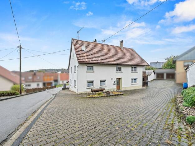 Einfamilienhaus zum Kauf 179.900 € 5 Zimmer 122,6 m² 563 m² Grundstück Schönebürg Schwendi 88477
