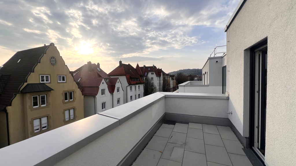 Wohnung zur Miete 1.500 € 3 Zimmer 95 m² frei ab sofort Stadtmitte Esslingen am Neckar 73728