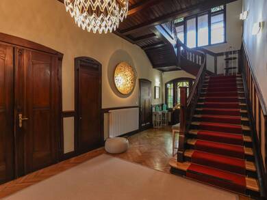 Villa zum Kauf 1.800.000 € 12 Zimmer 450 m² 1.021 m² Grundstück Weimar 99425