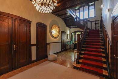 Villa zum Kauf 1.800.000 € 12 Zimmer 450 m² 1.021 m² Grundstück Südstadt Weimar 99425