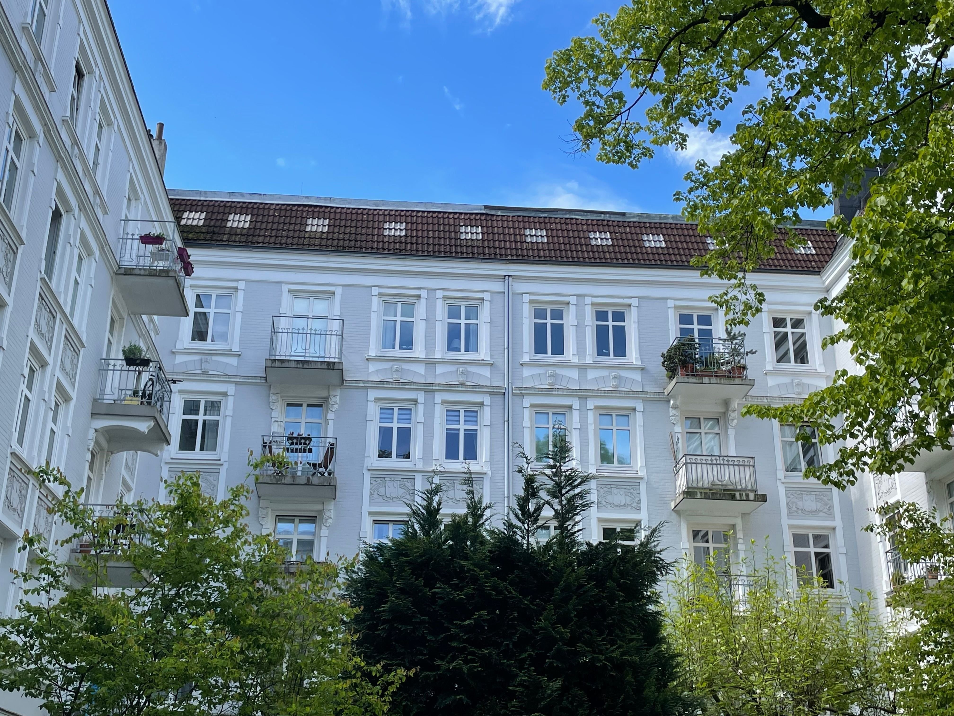 Wohnung zum Kauf 310.000 € 2 Zimmer 43 m²<br/>Wohnfläche 3.<br/>Geschoss Geibelstraße 53 Winterhude Hamburg 22303