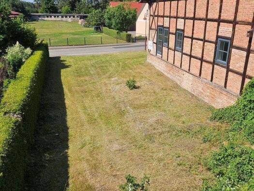 Haus zum Kauf provisionsfrei 114.000 € 6 Zimmer 281 m² 1.230 m² Grundstück Dorfstr. 80 b Rothemühl 17379