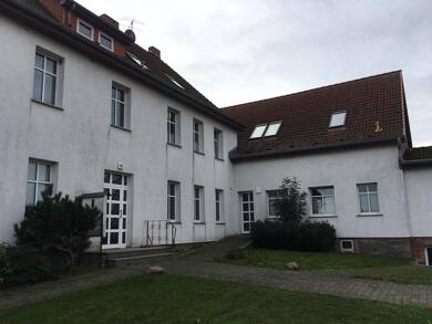 Wohnung zur Miete 275 € 2 Zimmer 50,4 m² 2. Geschoss frei ab 01.09.2025 Dorfstraße 90 Golchen Golchen 17089