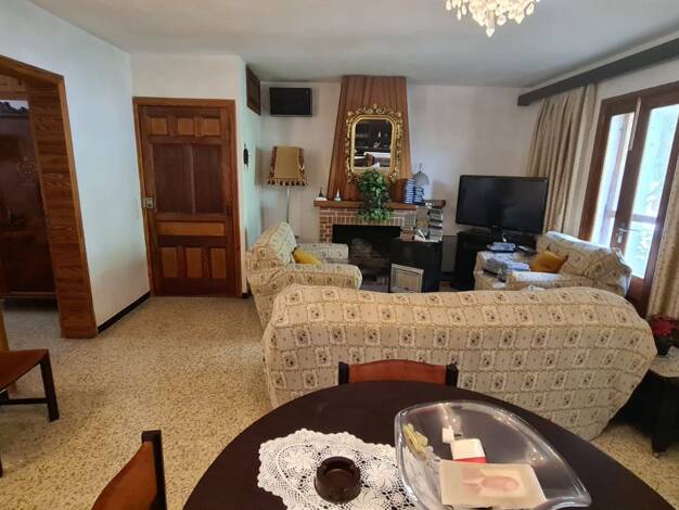 Haus zum Kauf 480.000 € 4 Zimmer 371 m² 214 m² Grundstück Cala 07590