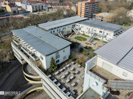 Wohnung zum Kauf 72.000 € 2 Zimmer 59,3 m² Innenstadt Pirmasens 66953