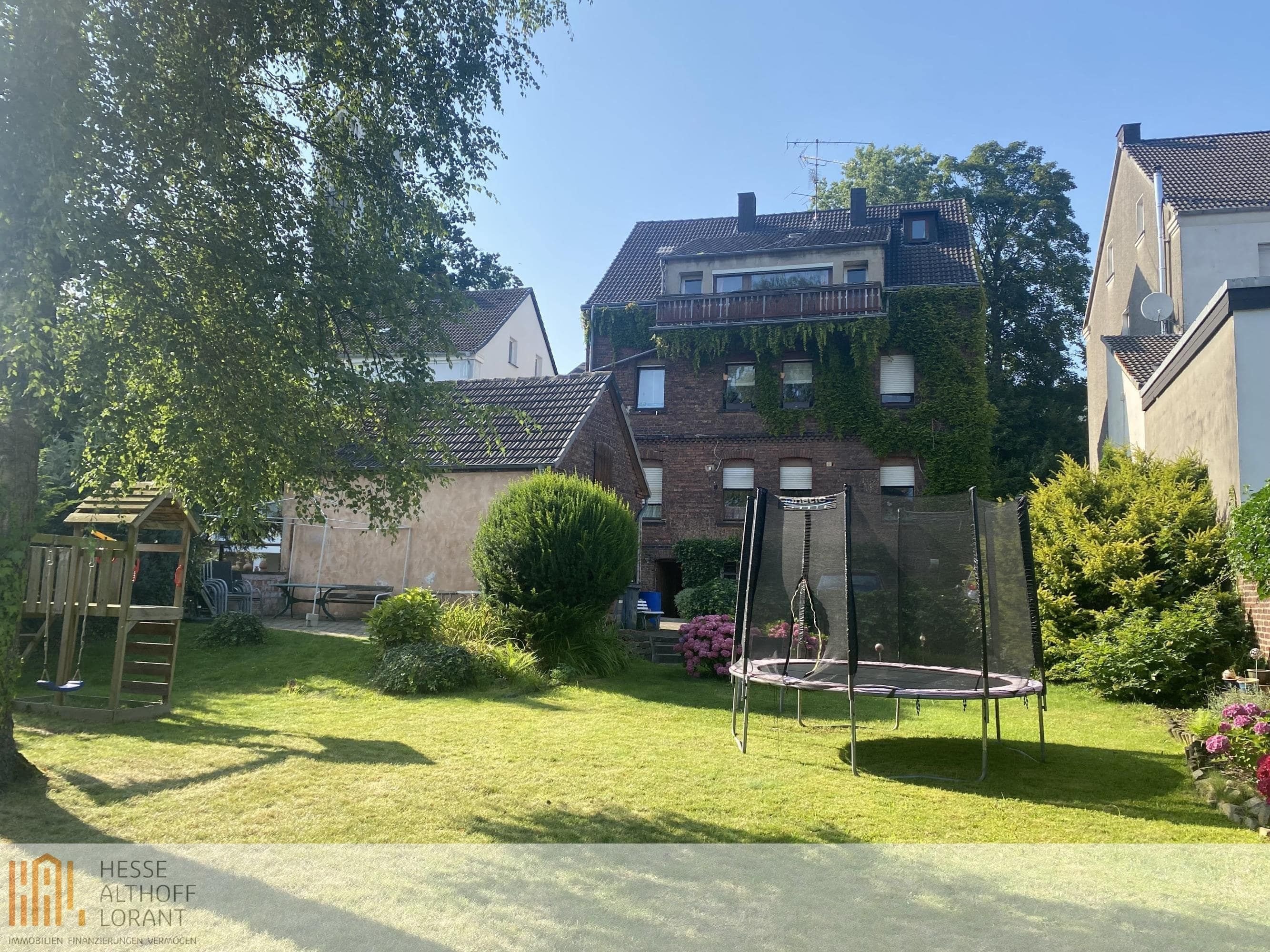 Mehrfamilienhaus zum Kauf 349.000 € 10 Zimmer 350 m²<br/>Wohnfläche 1.279 m²<br/>Grundstück Wickede Wickede 58739