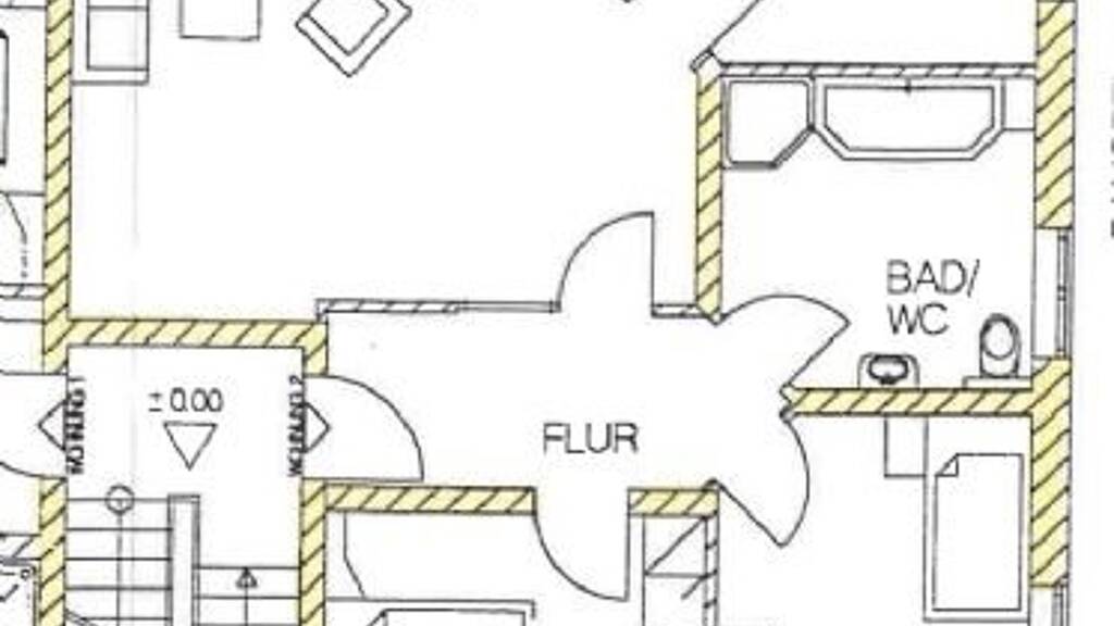 Wohnung zur Miete 705 € 3 Zimmer 84,8 m² 1. Geschoss frei ab sofort Herschfeld Bad Neustadt an der Saale 97616