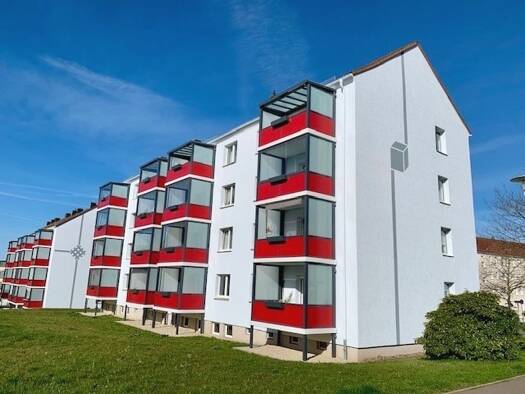 Wohnung zur Miete - Erstbezug 400 € 3 Zimmer 62 m² frei ab sofort Reichenbach 08468