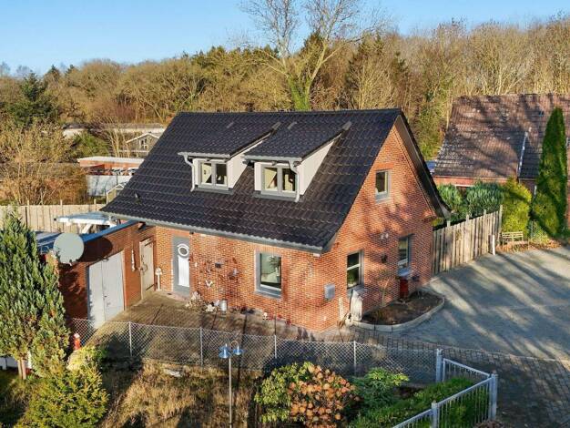 Einfamilienhaus zum Kauf 295.000 € 3 Zimmer 95 m² 857 m² Grundstück Schafstedt 25725