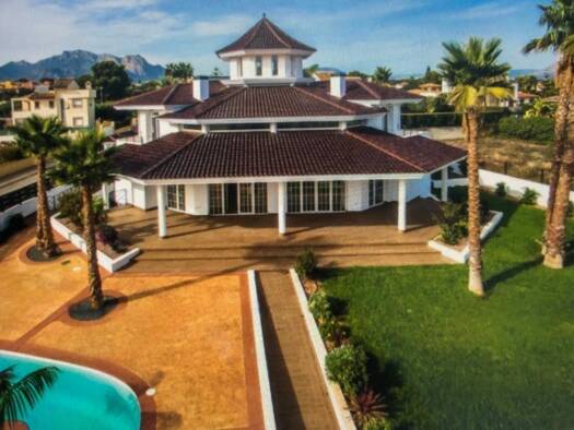 Villa zum Kauf provisionsfrei 1.500.000 € 6 Zimmer 700 m² 1.300 m² Grundstück Calle TENERIFE 13 l'Alfas del Pi 03580