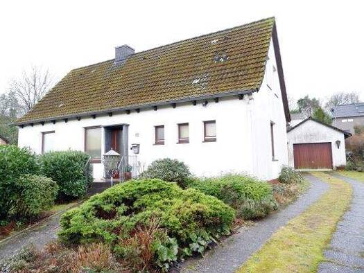 Einfamilienhaus zum Kauf 299.000 € 5 Zimmer 134 m² 1.040 m² Grundstück frei ab sofort Sottorfer Kirchweg 12 Leversen Rosengarten 21224