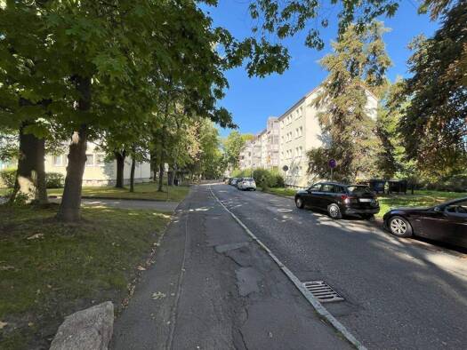 Wohnung zur Miete 299 € 3 Zimmer 60 m² 2. Geschoss frei ab sofort Eckersbacher Höhe -81-106 Eckersbach Zwickau 08066