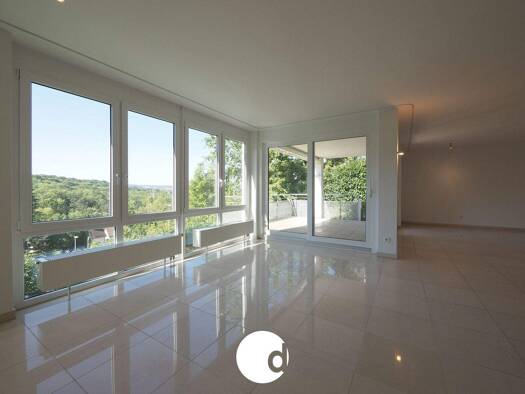 Maisonette zur Miete 4.500 € 6,5 Zimmer 285 m² 2. Geschoss frei ab 01.02.2026 Sonnenberg Stuttgart 70597