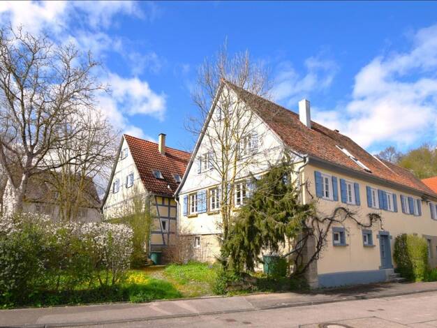 Einfamilienhaus zum Kauf 595.000 € 9 Zimmer 292,6 m² 815 m² Grundstück Westheim Rosengarten 74538