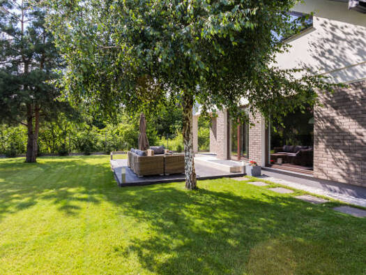 Reihenhaus zur Miete 2.700 € 9 Zimmer 244 m² 384 m² Grundstück frei ab 01.10.2026 Opladen Leverkusen 51379