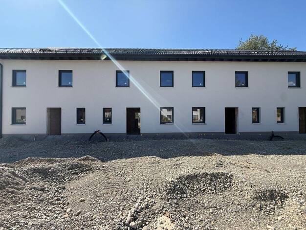 Reihenmittelhaus zum Kauf - Erstbezug provisionsfrei 515.000 € 6,5 Zimmer 137 m² 302 m² Grundstück frei ab 01.03.2027 Schwabenweg Dettingen Dettingen an der Iller 88451