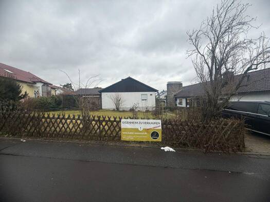 Bungalow zum Kauf 525.000 € 4 Zimmer 124,5 m² 647 m² Grundstück Oberdürrbach Würzburg 97080