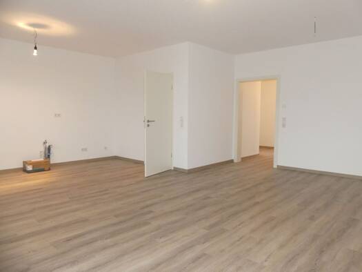 Wohnung zur Miete 790 € 2 Zimmer 74 m² Geschoss EG/2 frei ab 01.10.2026 Asbacher Straße Sankt Katharinen 53562